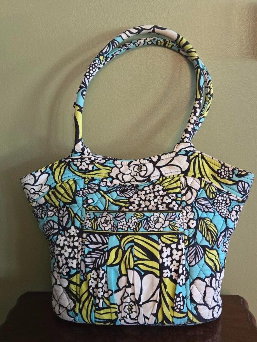 Vera Bradley Shoulder Bag Aqua Blue, White & Black Floral Quilted Retired